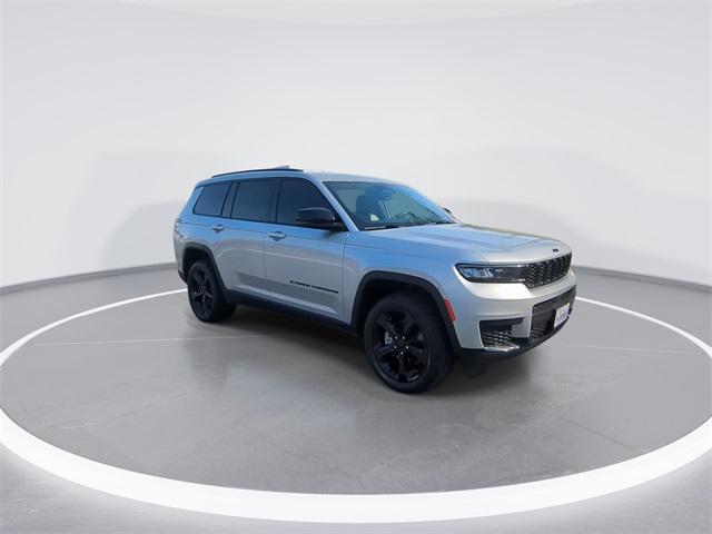 2023 Jeep Grand Cherokee L Altitude 4x2