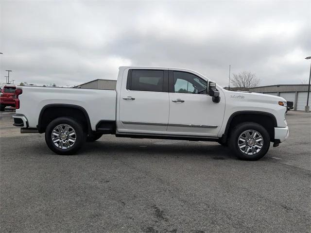2024 Chevrolet Silverado 2500HD 4WD Crew Cab Standard Bed High Country