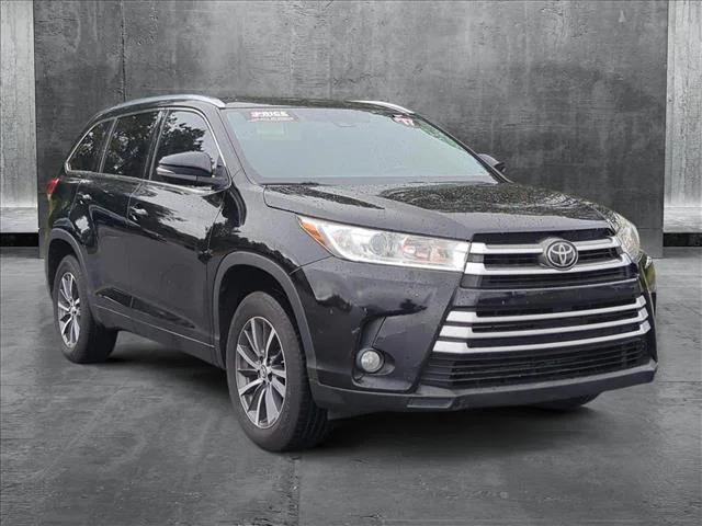 2017 Toyota Highlander XLE