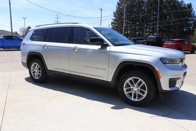 2023 Jeep Grand Cherokee L Laredo 4x4