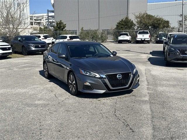 2022 Nissan Altima SV FWD