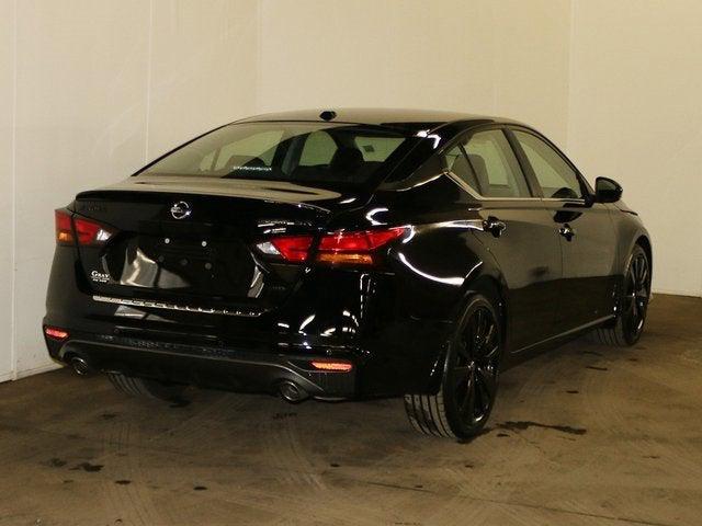 2022 Nissan Altima SR Intelligent AWD