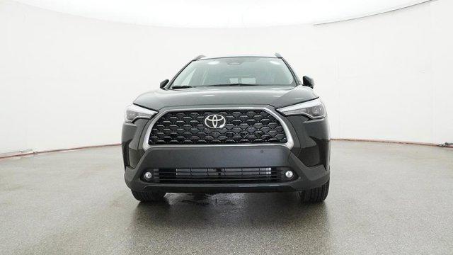 2025 Toyota Corolla Cross XLE