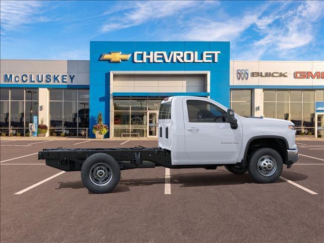 2025 Chevrolet Silverado 3500HD Work Truck