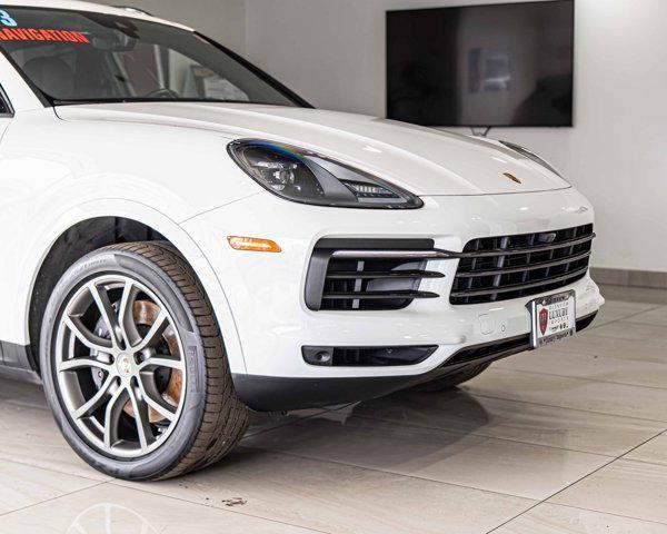 2023 Porsche Cayenne Base