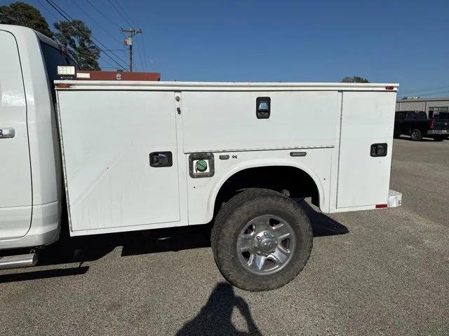 2017 RAM 2500 SLT Crew Cab 4x4 8 Box
