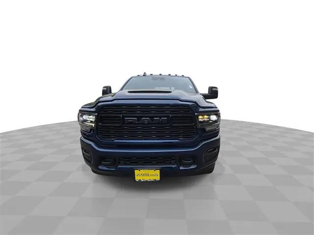 2023 RAM 2500 Limited Mega Cab 4x4 64 Box