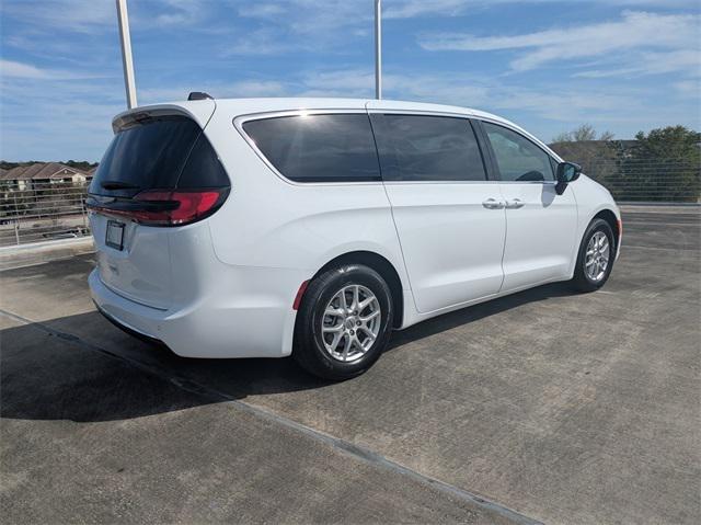 2025 Chrysler Pacifica PACIFICA SELECT