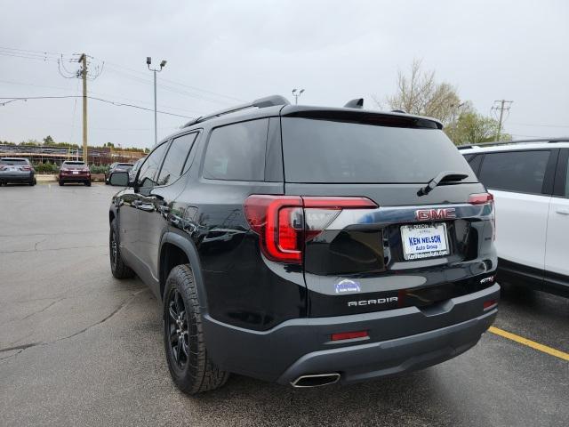 2023 GMC Acadia AWD AT4