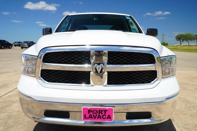 2022 RAM 1500 Classic SLT Crew Cab 4x2 57 Box
