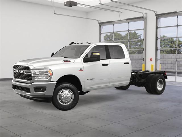 2024 RAM Ram 3500 Chassis Cab RAM 3500 SLT CREW CAB CHASSIS 4X4 60 CA