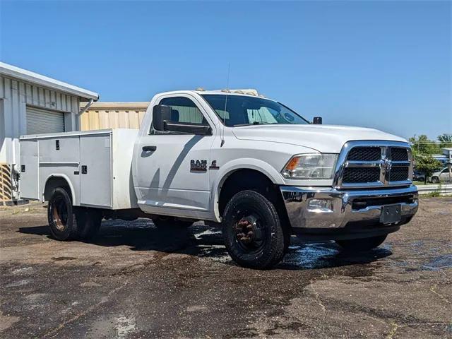2018 RAM 3500 Chassis Tradesman/SLT