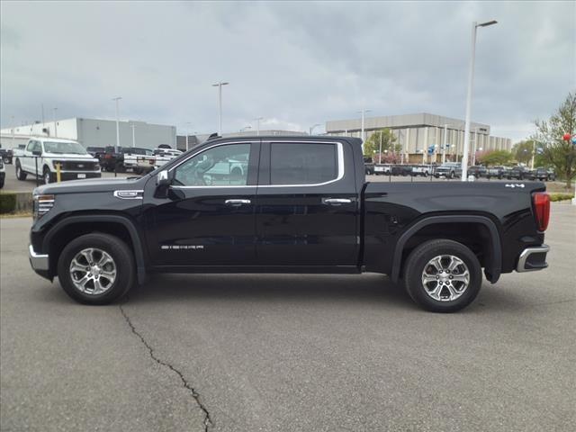 2024 GMC Sierra 1500 4WD Crew Cab Short Box SLT