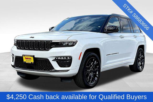 2025 Jeep Grand Cherokee GRAND CHEROKEE SUMMIT RESERVE 4X4