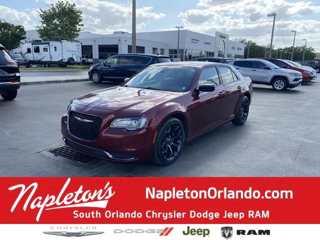 2019 Chrysler 300 Touring