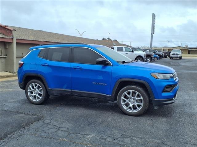 2024 Jeep Compass Latitude Lux FWD