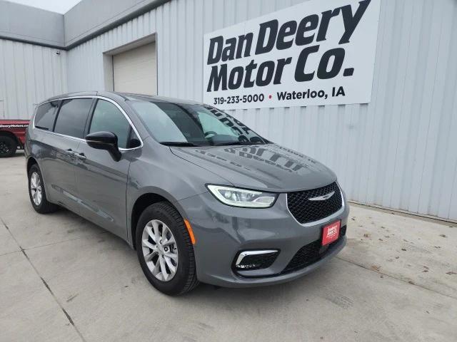 2025 Chrysler Pacifica PACIFICA SELECT AWD