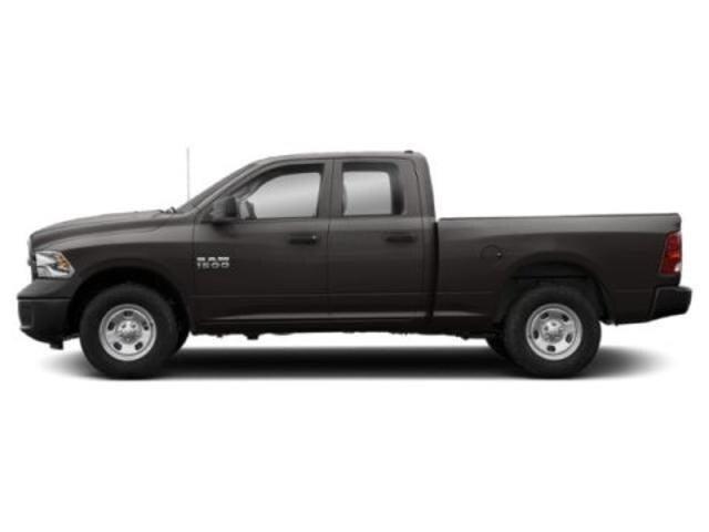 2018 RAM 1500 Express Quad Cab 4x4 64 Box