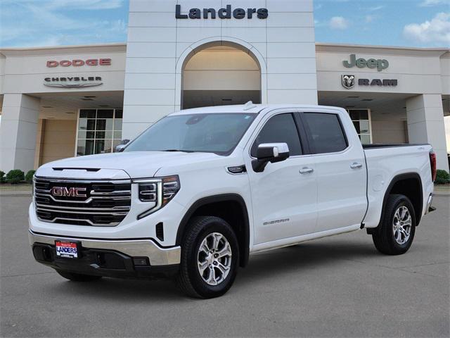 2024 GMC Sierra 1500 4WD Crew Cab Short Box SLT
