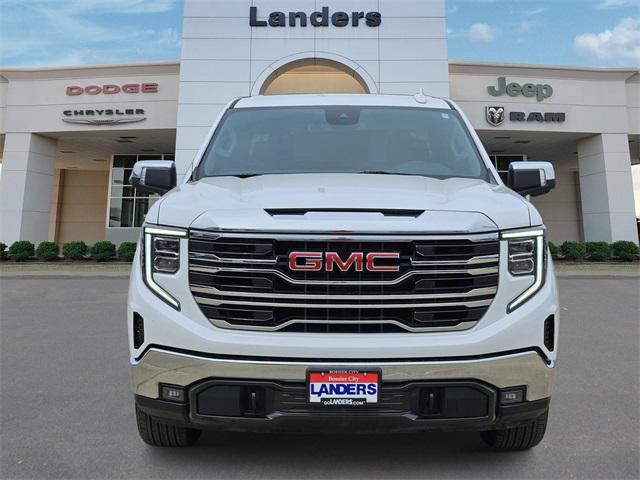 2024 GMC Sierra 1500 4WD Crew Cab Short Box SLT