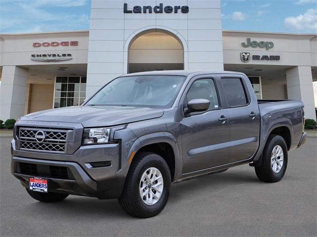 2024 Nissan Frontier Crew Cab SV 4x2