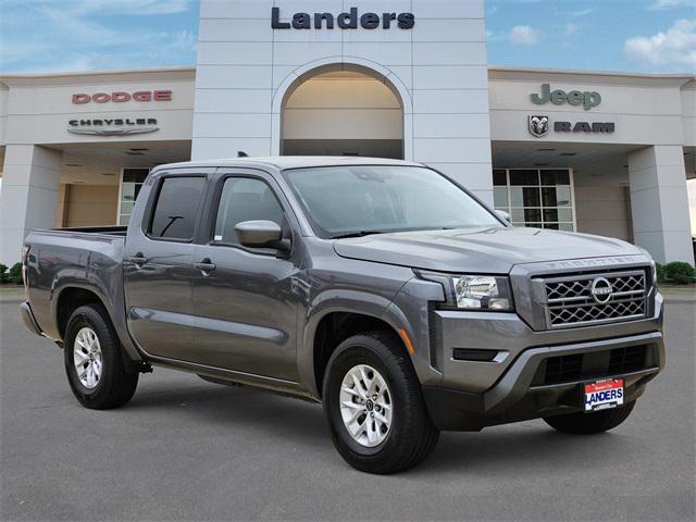 2024 Nissan Frontier Crew Cab SV 4x2