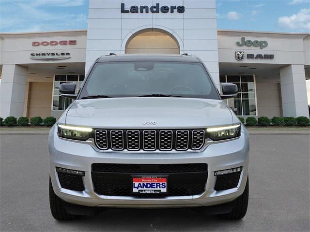 2022 Jeep Grand Cherokee L Summit 4x2