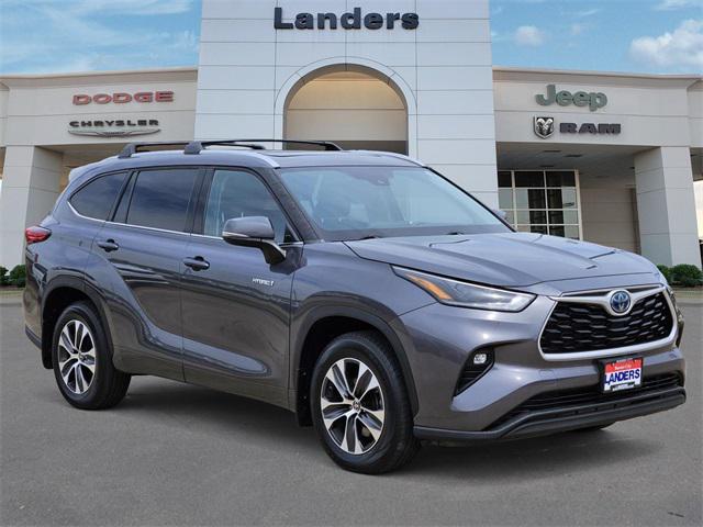 2021 Toyota Highlander Hybrid XLE