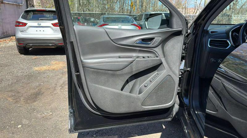 2022 Chevrolet Equinox AWD Premier