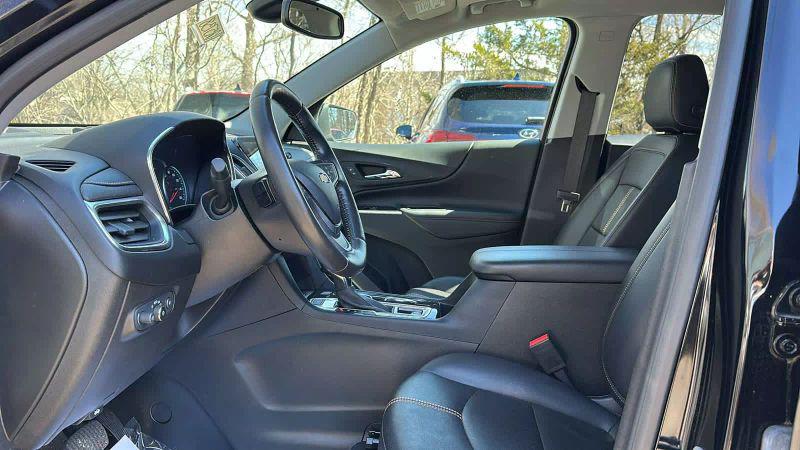 2022 Chevrolet Equinox AWD Premier