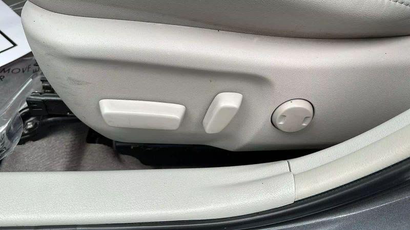 2012 Toyota Camry XLE