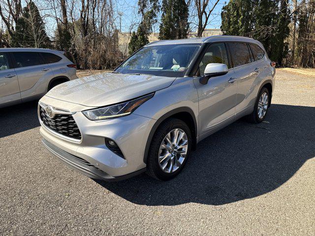 2020 Toyota Highlander Limited for sale in Pleasant Gap, PA