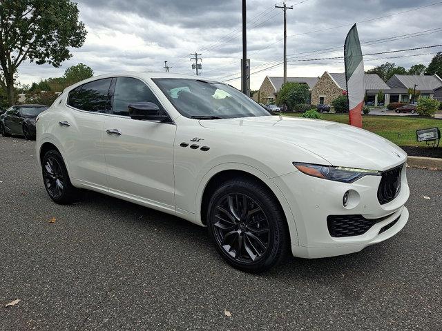 2024 Maserati Levante GT Ultima