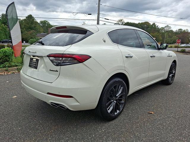 2024 Maserati Levante GT Ultima