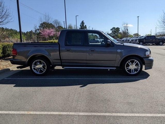 2002 Ford F-150 LARIAT