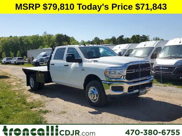 2024 RAM Ram 3500 Chassis Cab RAM 3500 TRADESMAN CREW CAB CHASSIS 4X4 60 CA