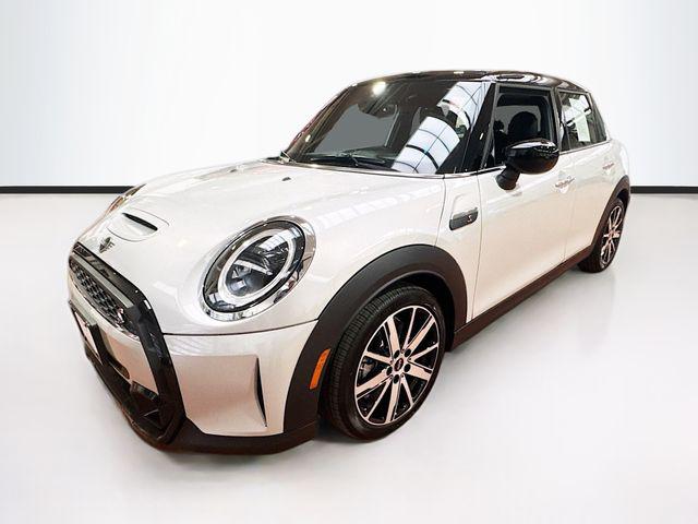 2023 MINI Hardtop Cooper S for sale in Bedford, NH