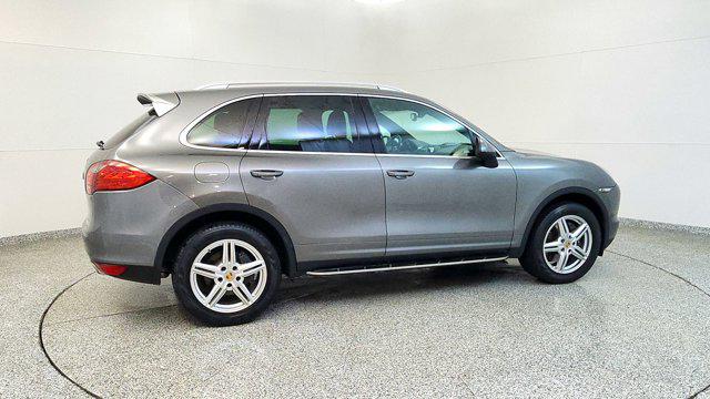 2014 Porsche Cayenne Platinum Edition