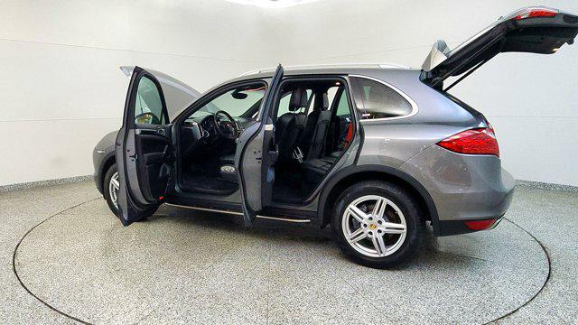 2014 Porsche Cayenne Platinum Edition