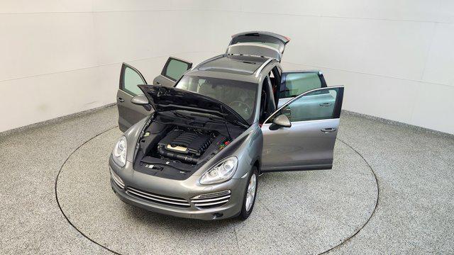 2014 Porsche Cayenne Platinum Edition