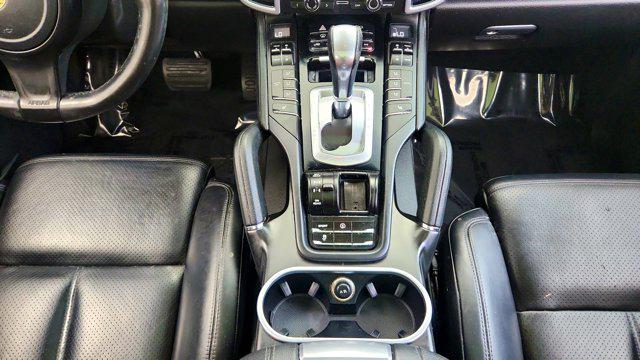 2014 Porsche Cayenne Platinum Edition