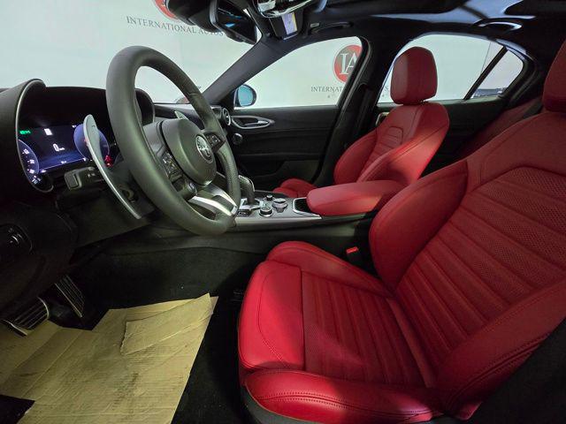 2025 Alfa Romeo Giulia AWD