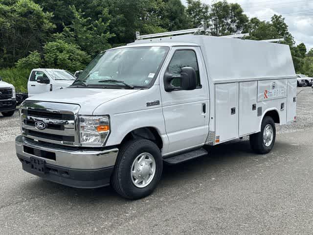 2026 Ford E-350 Cutaway Unknown for sale in Zelienople, PA