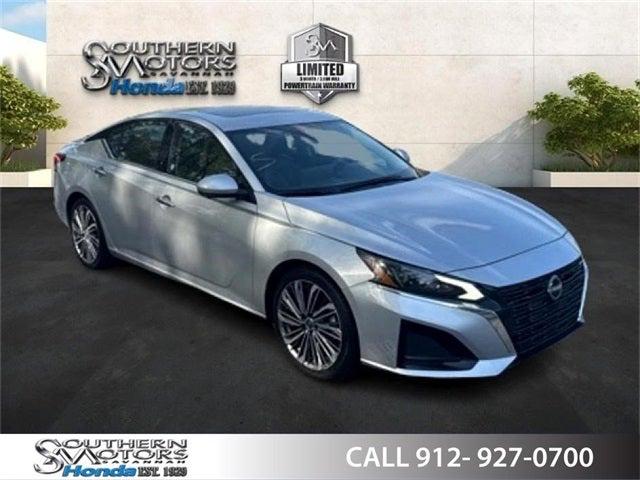 2023 Nissan Altima SL FWD