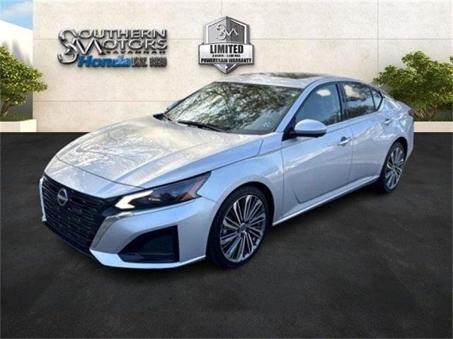 2023 Nissan Altima SL FWD