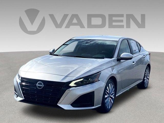 2023 Nissan Altima SV FWD
