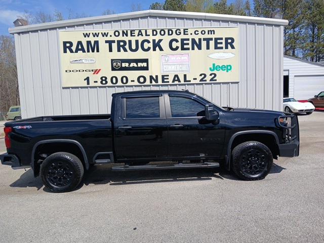 2023 Chevrolet Silverado 2500HD 4WD Crew Cab Standard Bed Custom
