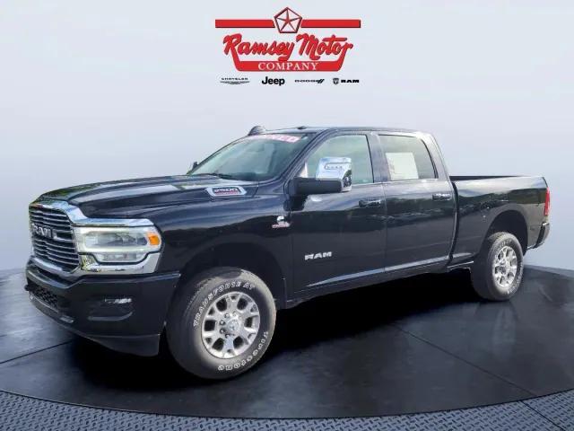2024 RAM 2500 Laramie Crew Cab 4x4 64 Box