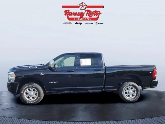 2024 RAM 2500 Laramie Crew Cab 4x4 64 Box