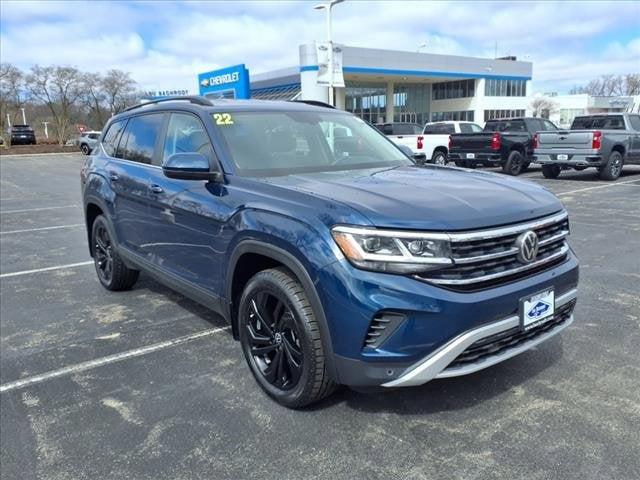 2022 Volkswagen Atlas 2.0T SE w/Technology